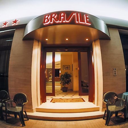Hotel Brasile Монтекатини-Терме Экстерьер фото