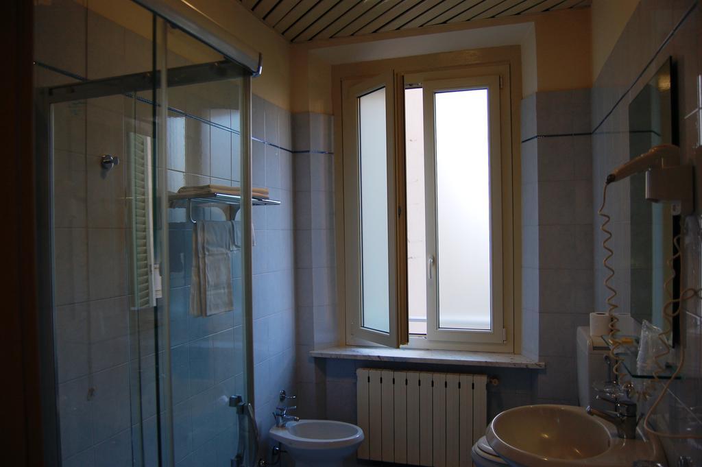 Hotel Brasile Монтекатини-Терме Экстерьер фото