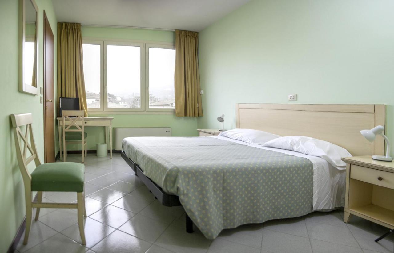 Hotel Brasile Монтекатини-Терме Экстерьер фото